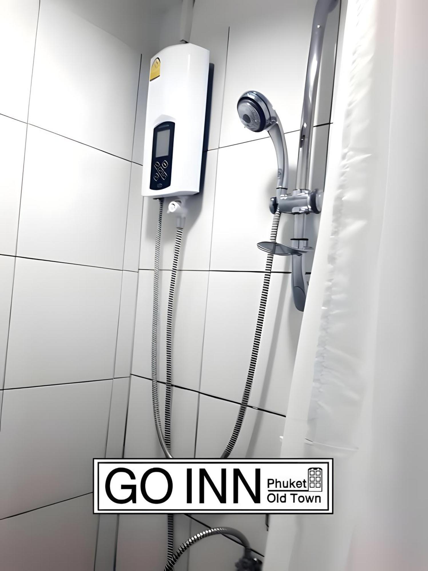Go Phuket Apartment *